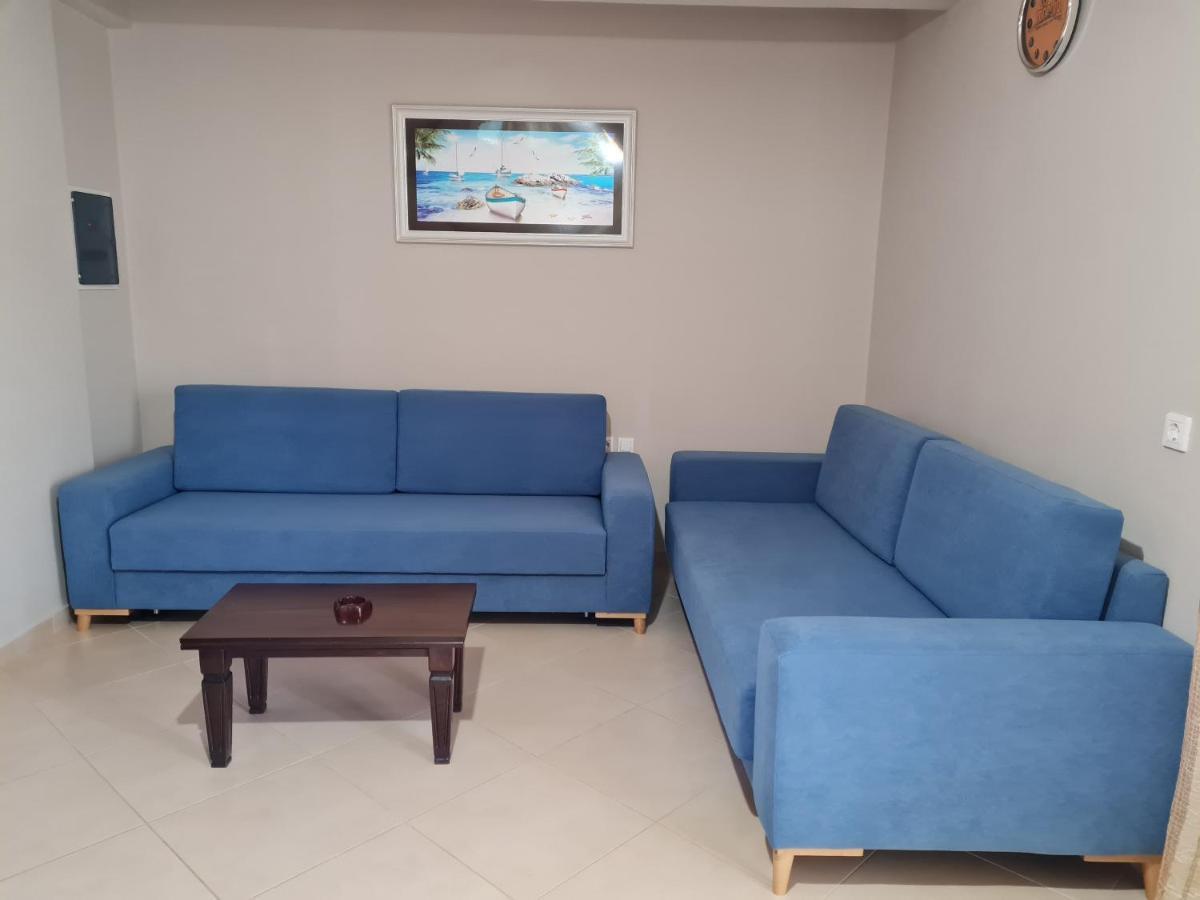 Apartments Vila Emiliano Borsh Εξωτερικό φωτογραφία