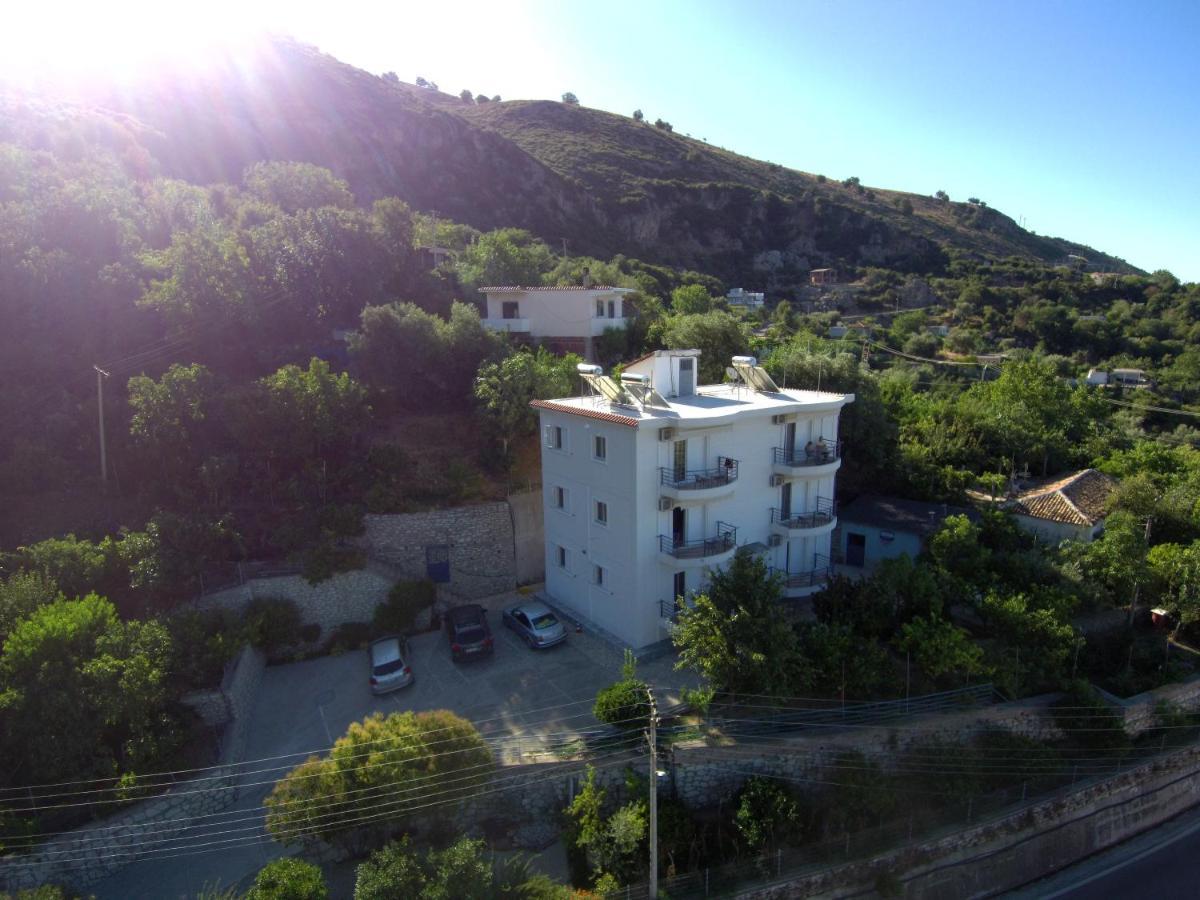 Apartments Vila Emiliano Borsh Εξωτερικό φωτογραφία