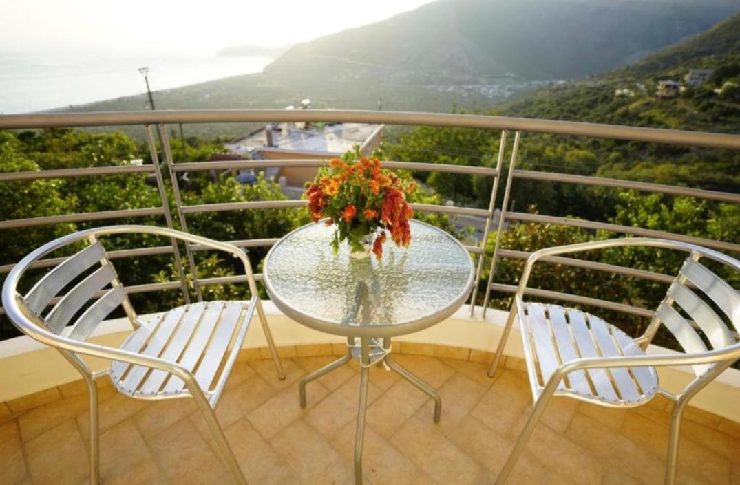 Apartments Vila Emiliano Borsh Εξωτερικό φωτογραφία