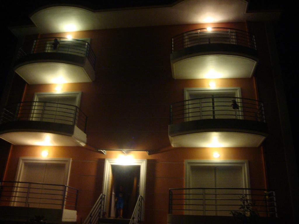 Apartments Vila Emiliano Borsh Εξωτερικό φωτογραφία