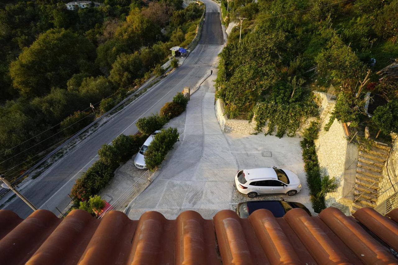 Apartments Vila Emiliano Borsh Εξωτερικό φωτογραφία