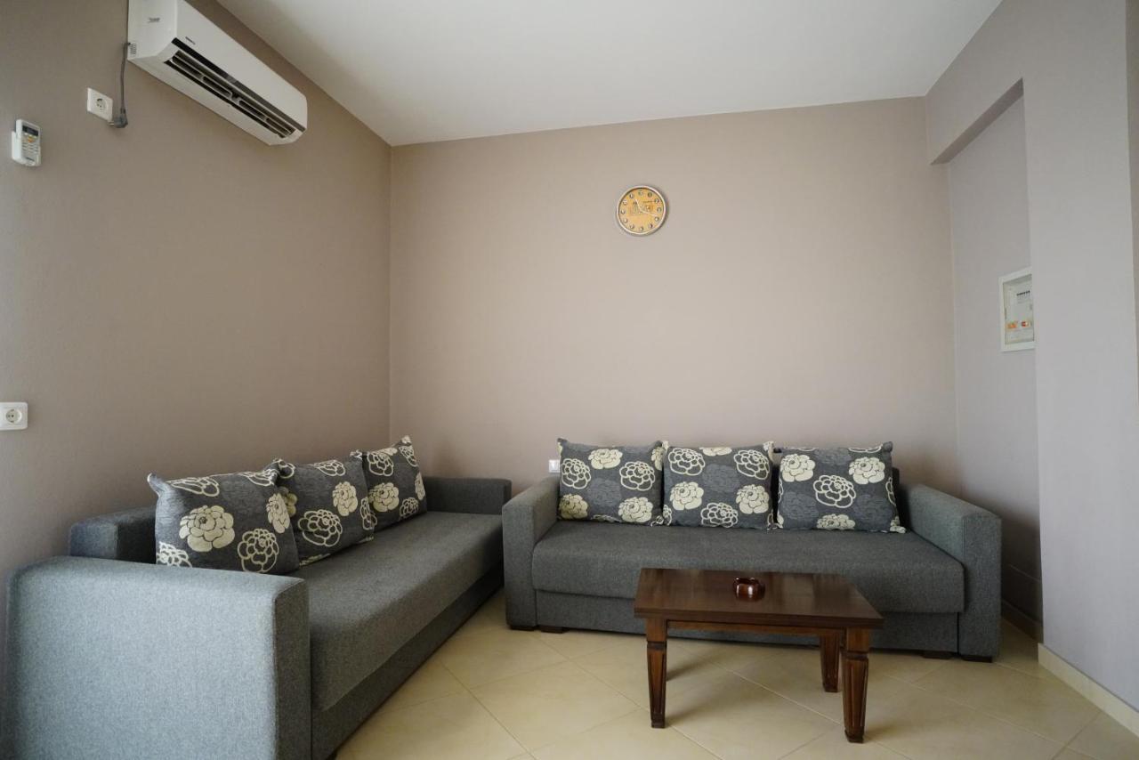 Apartments Vila Emiliano Borsh Εξωτερικό φωτογραφία